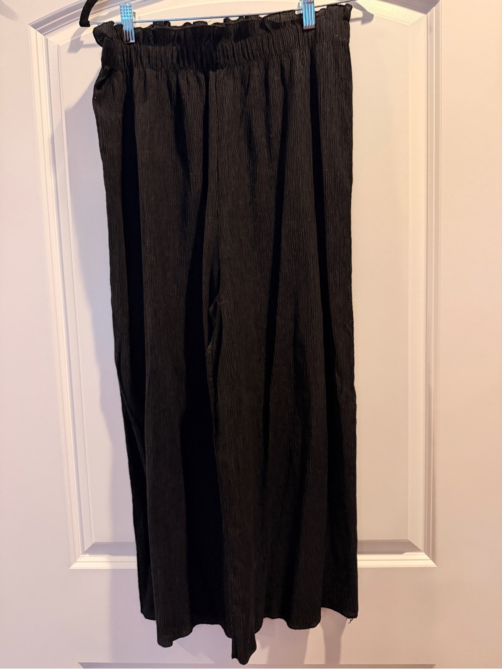 Zara Women’s Wide-Leg Pants